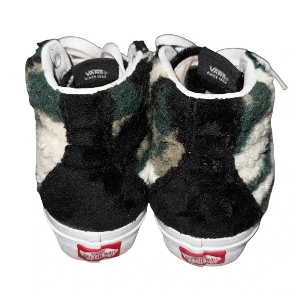 Vans Sk8-Hi Sherpa Camo Fuzzy High Top  Unisex W 5.5 / M 4.0 s Skater - Picture 2 of 6